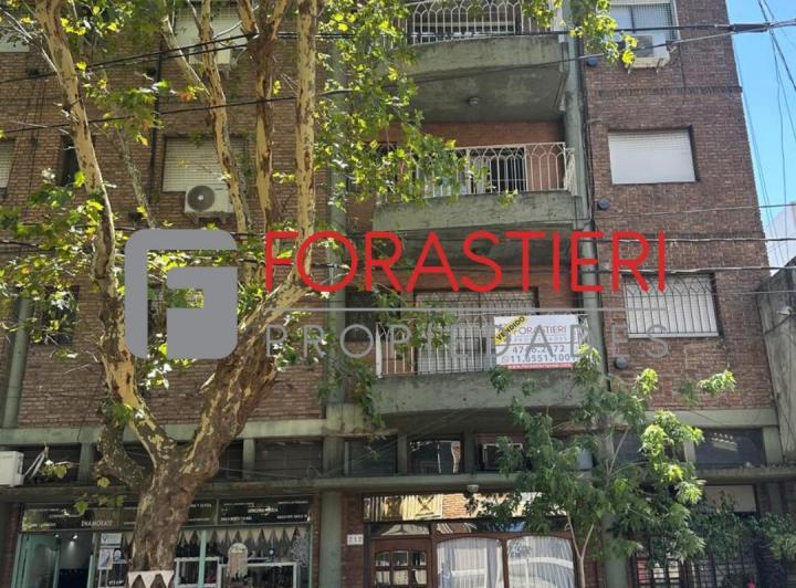 Departamento de 2 ambientes con balcón en San Fernando
