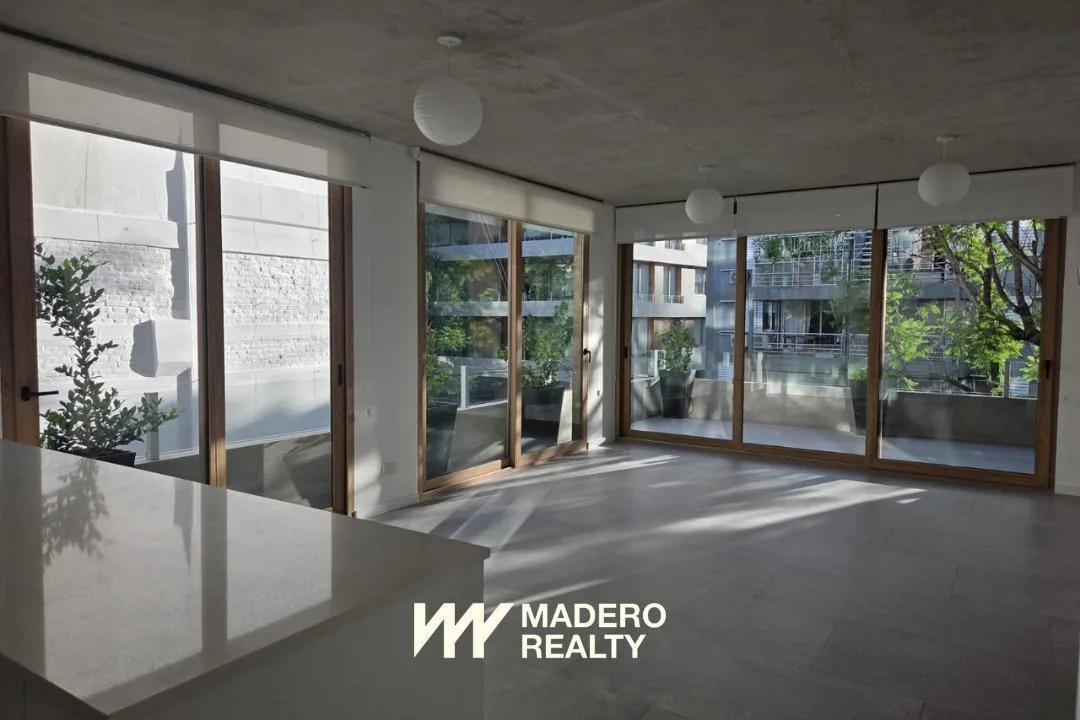 Departamento de 4 ambientes con cochera en San Isidro