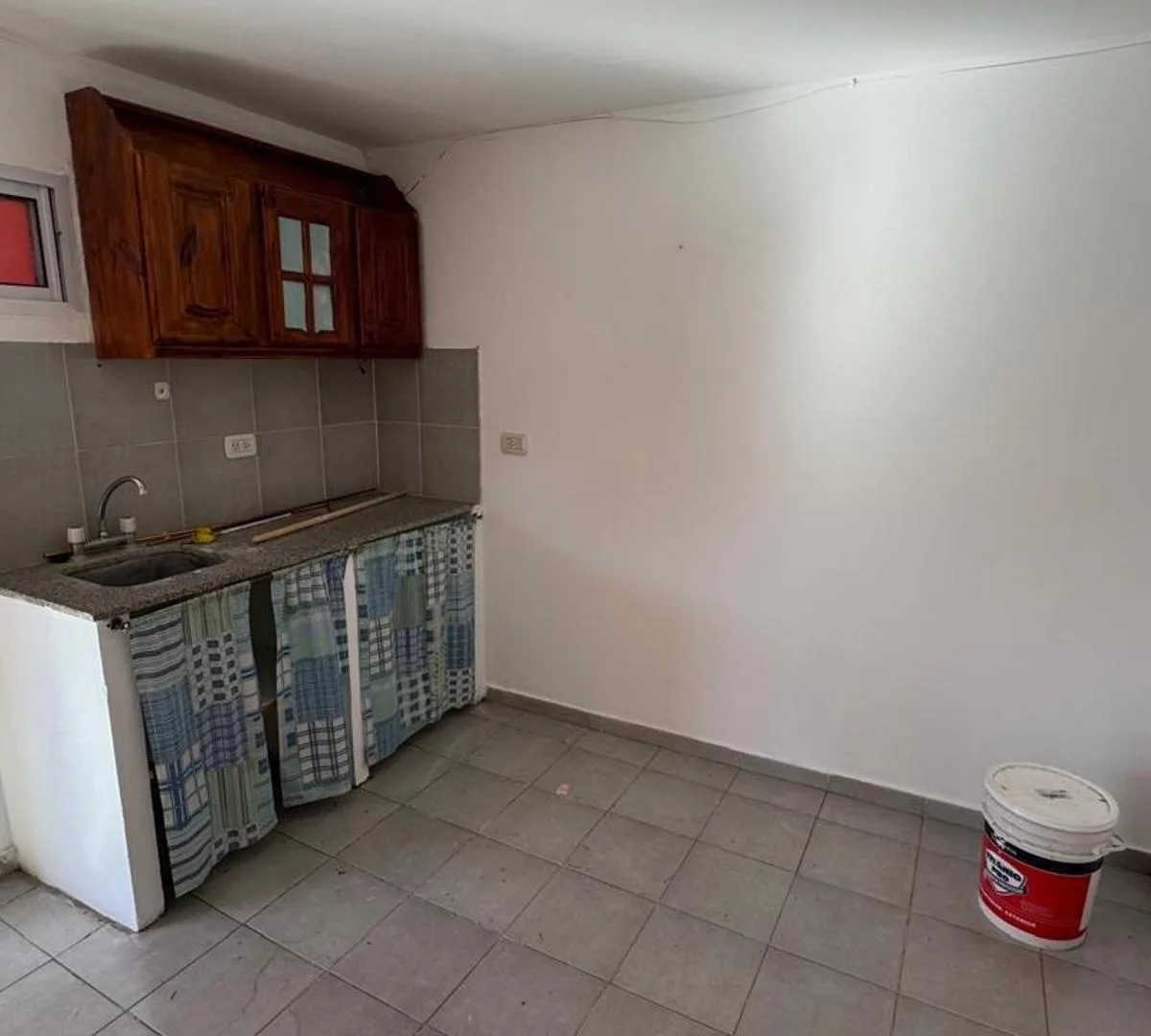 Departamento en planta alta sobre Av. San Martín, Don Torcuato