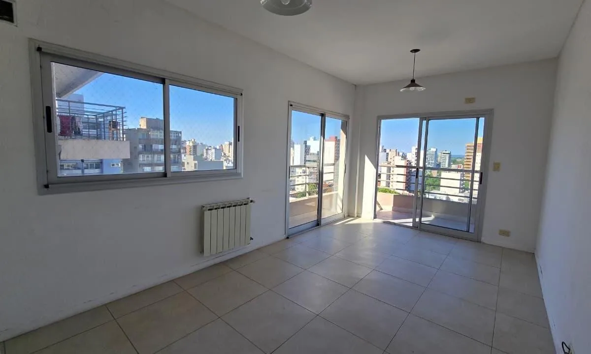 Квартира с 1 спальней в Quilmes Centro с парковочным местом