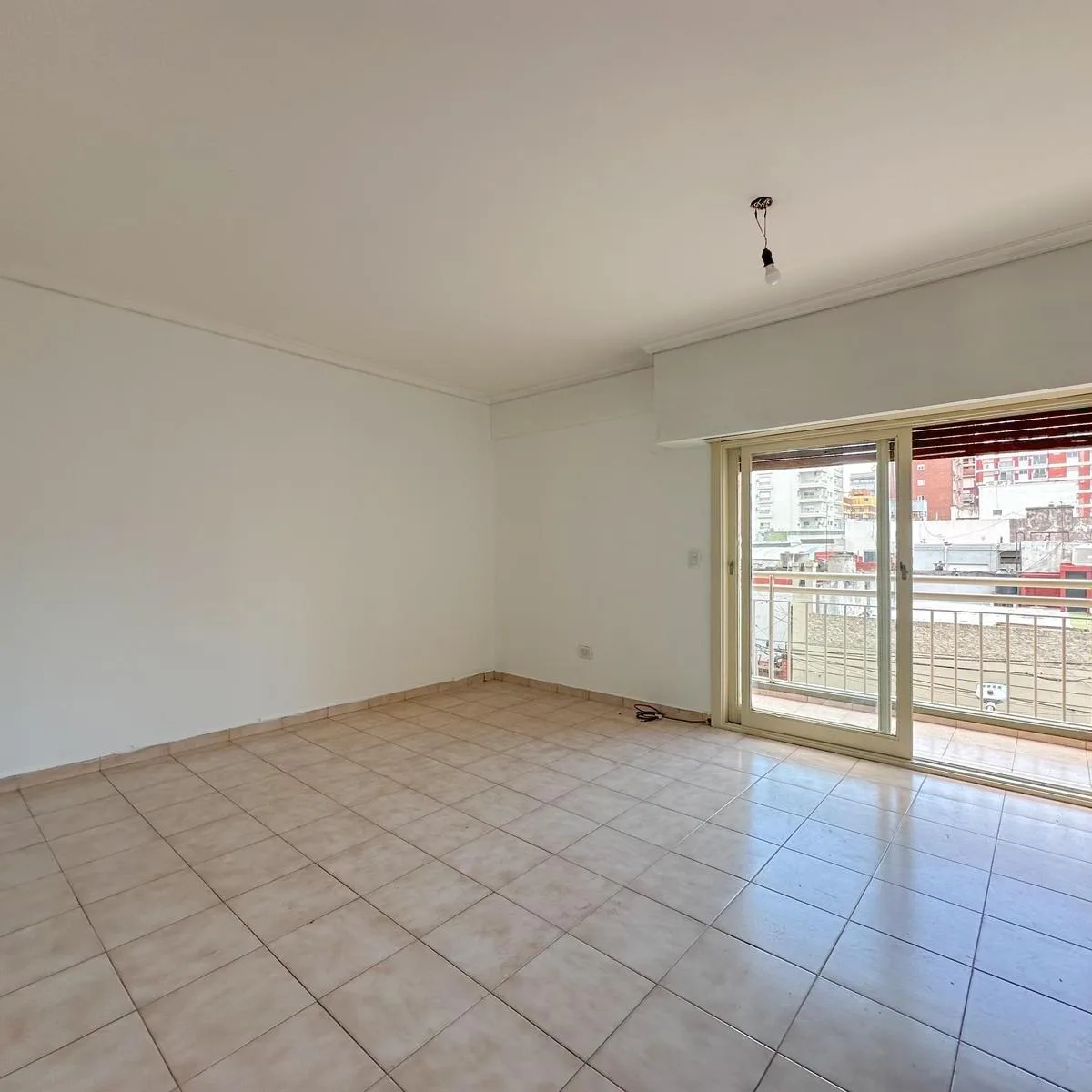 Квартира-студия в аренду в Lanús Oeste