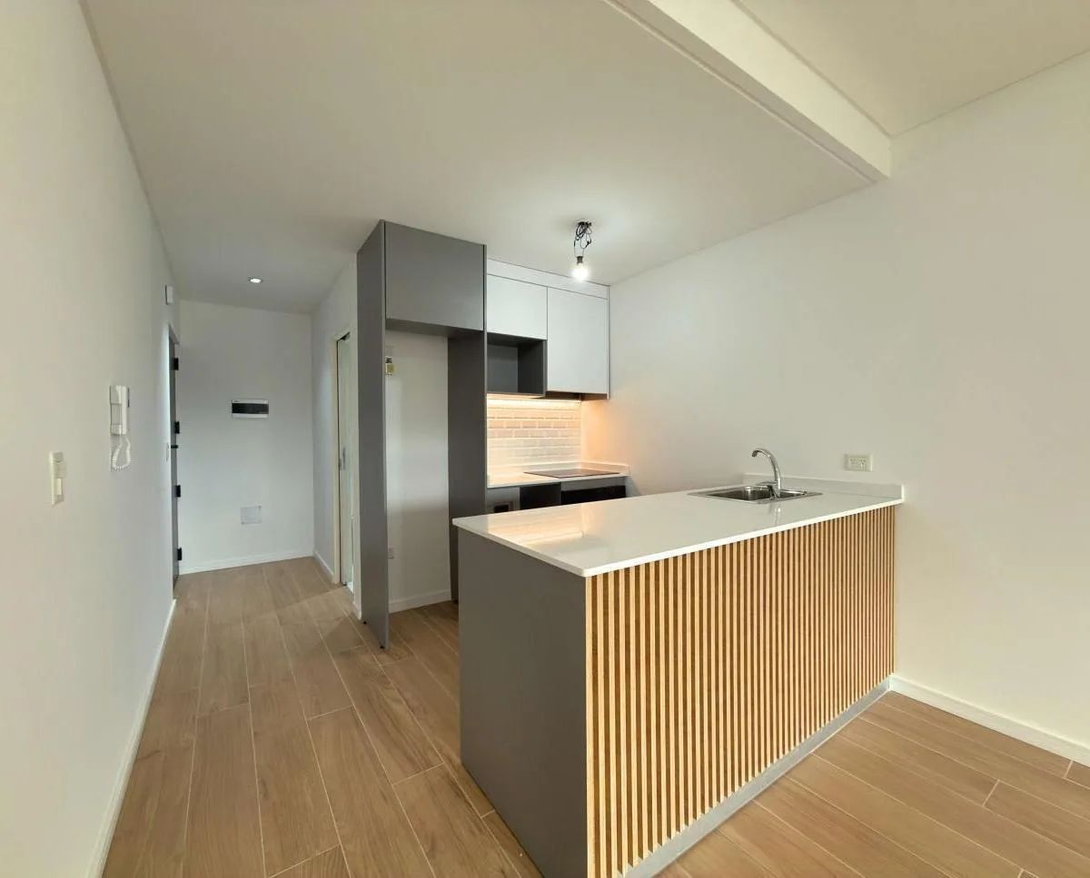 Brand-new studio apartment with balcony in General San Martín