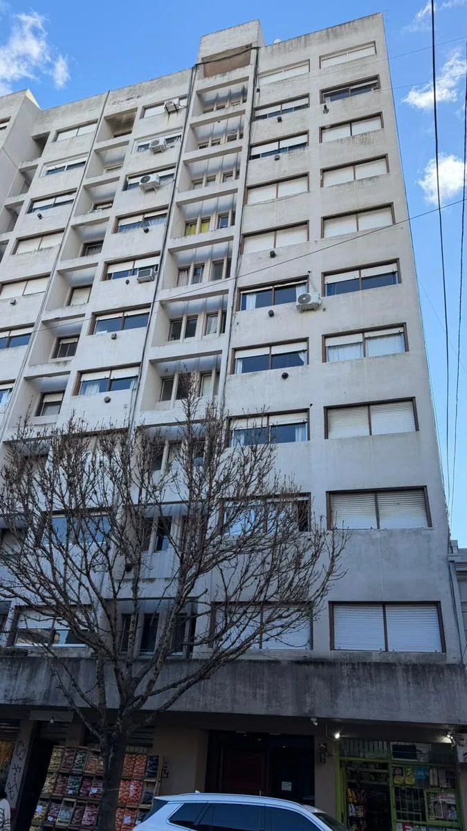 42 m², frente, 1 dormitório