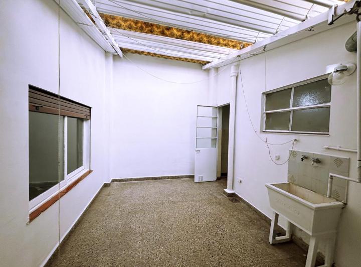 Departamento de 2 ambientes con patio en Villa Santa Rita