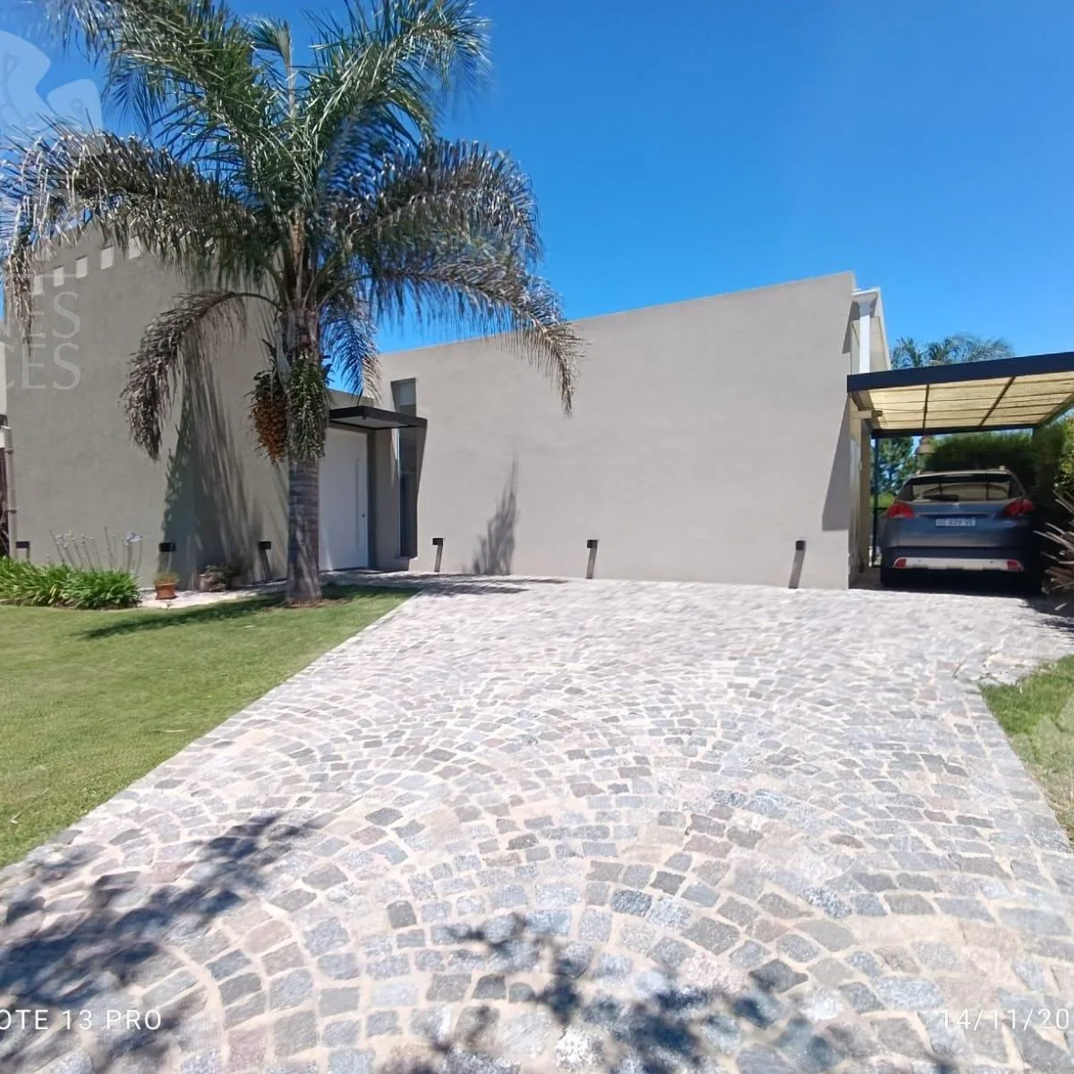 Single-storey house in El Cantón
