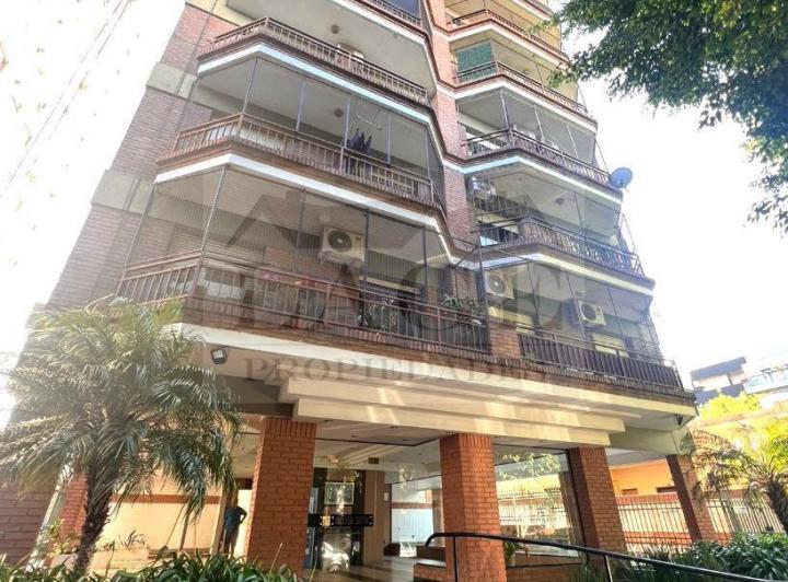 Квартира с 2 спальнями и балконом в Coghlan