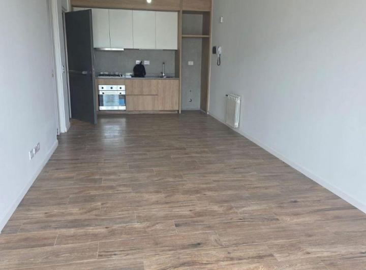 Brand new studio apartment with balcony in Villa del Parque