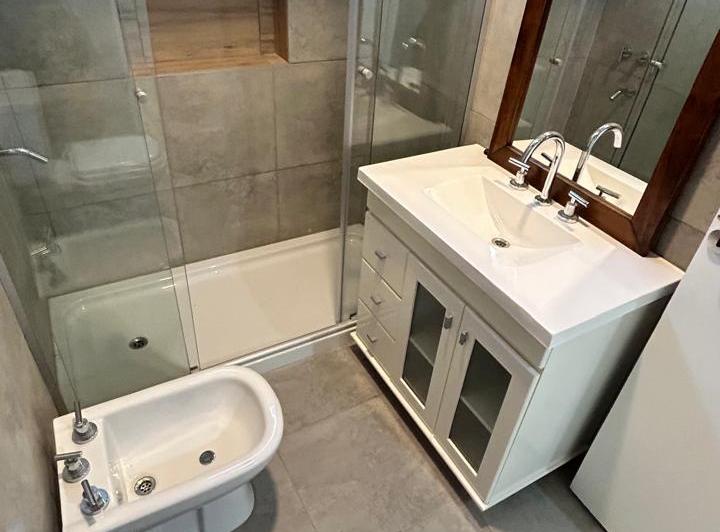 PH с 2 спальнями в Saavedra на первом этаже