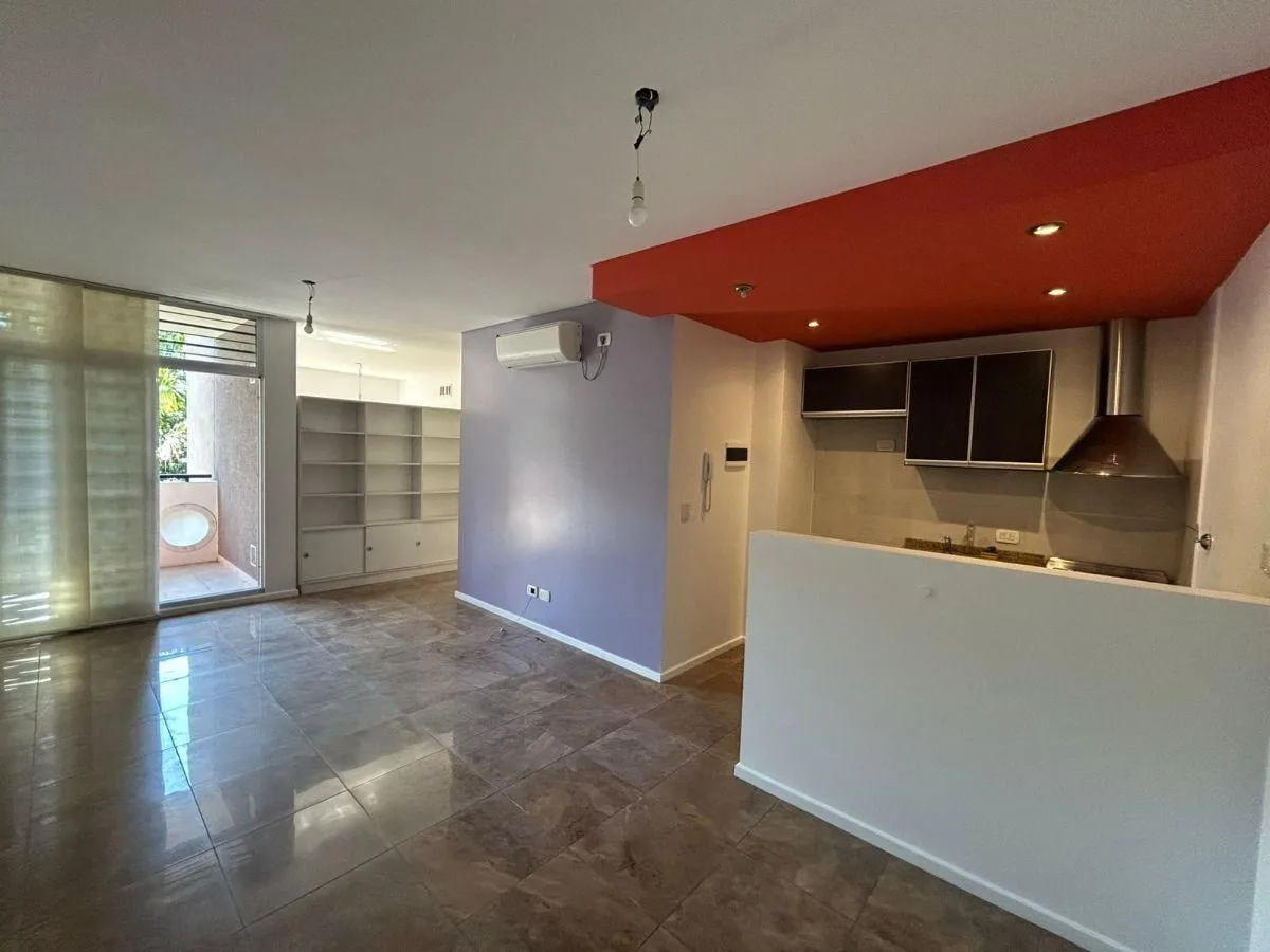 Departamento de 2 ambientes con cochera en Parque Chacabuco