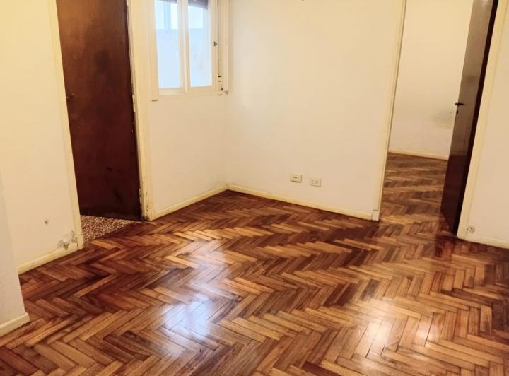 Квартира с 2 комнатами и отдельной прачечной в Saavedra