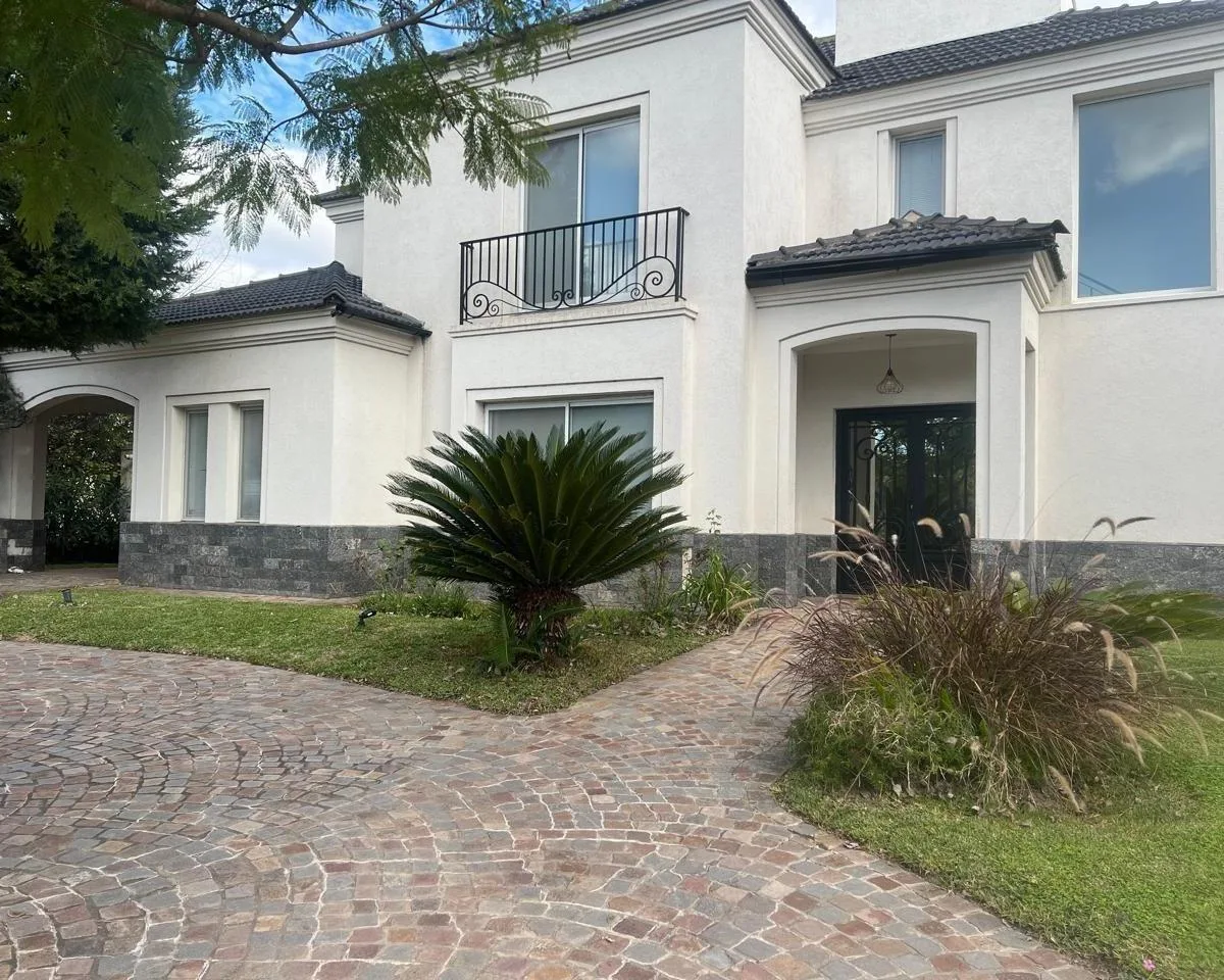 Casa en Alquiler en Septiembre, Escobar, G. B. a. Zona Norte