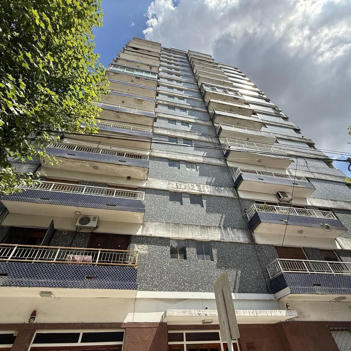 Monoambiente con balcón en Wilde, Avellaneda