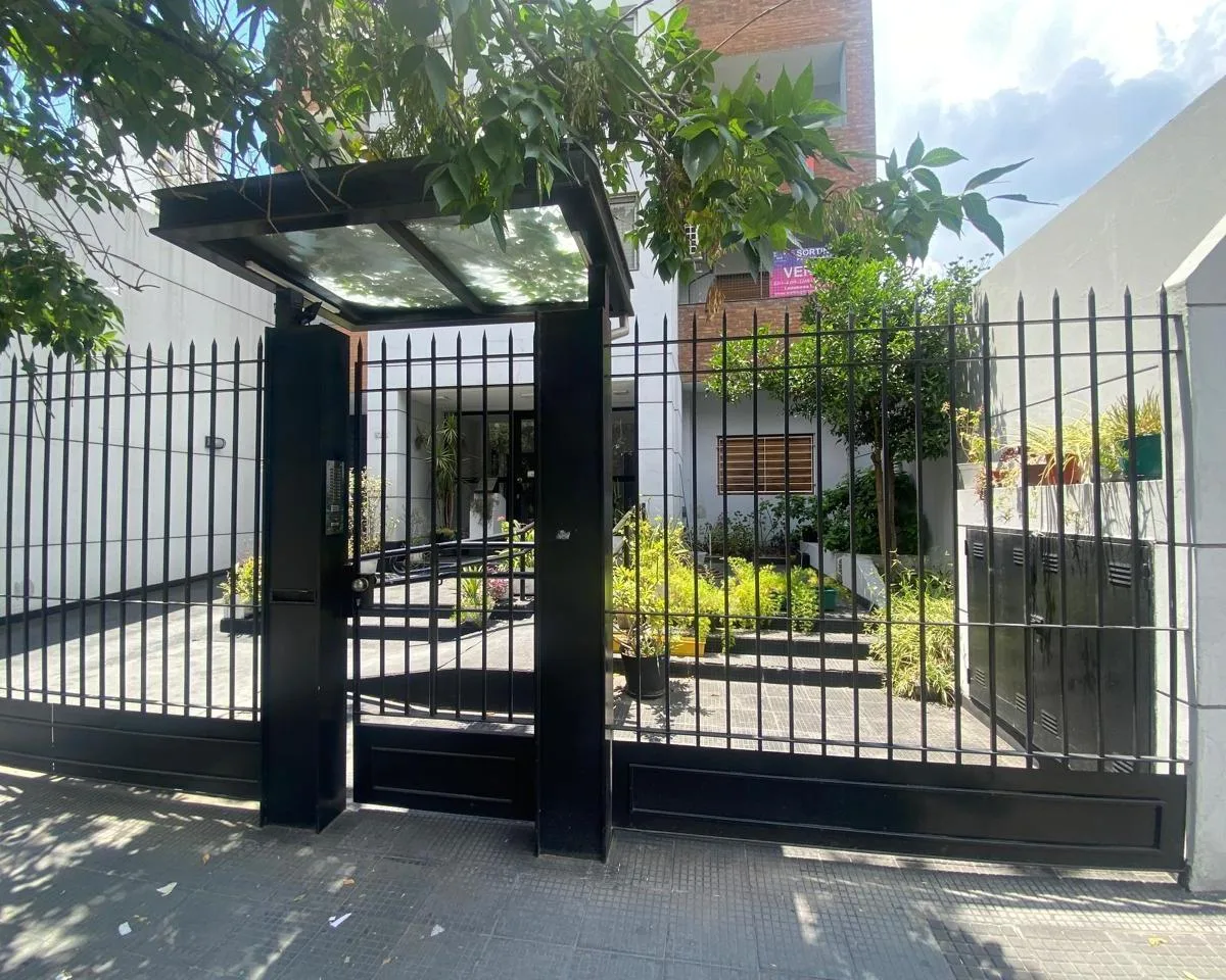 Departamento en planta baja de 2 dormitorios en Lomas de Zamora