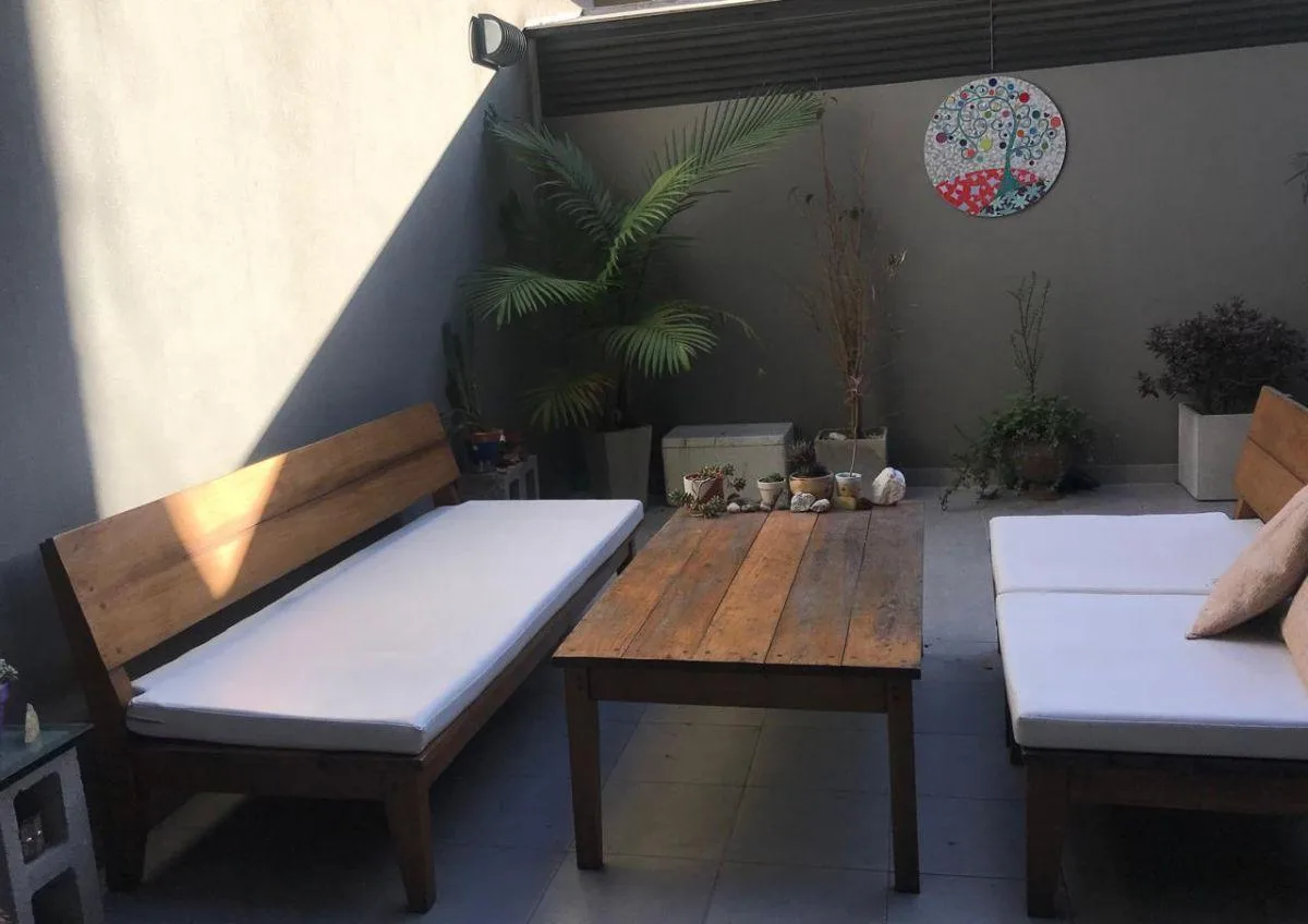Monoambiente Amplio, Impecable Luz y Sol, Patio y Parrilla. villa Devoto