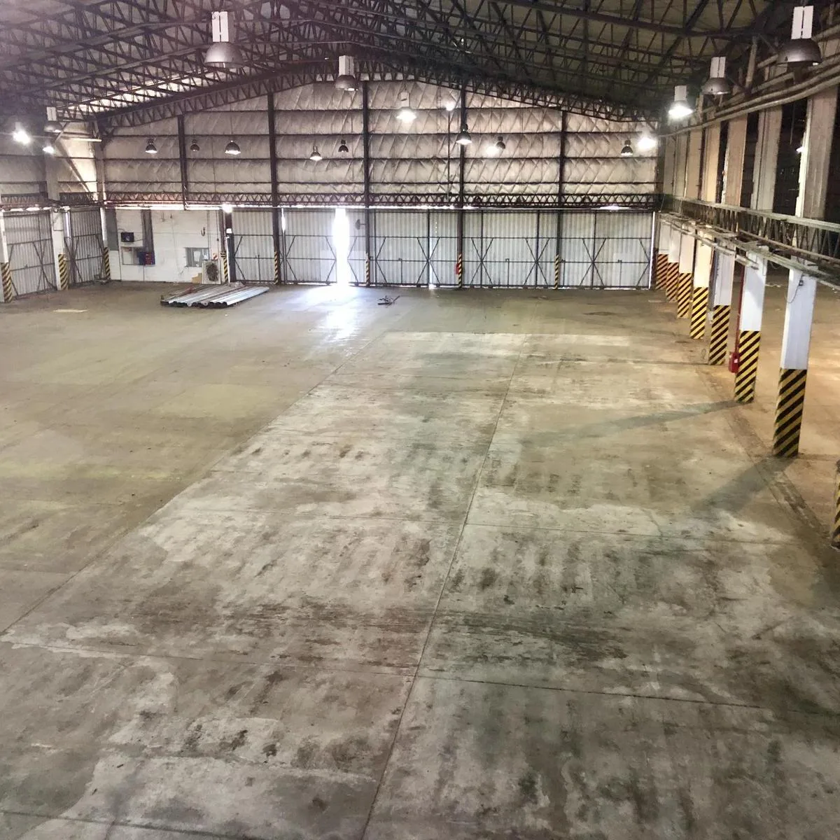 Unica! Nave Industrial de 8000 m&sup2; en Ituzaingo!