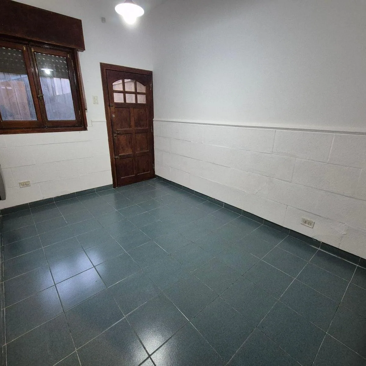 PH Interno con Acceso Independiente, 2 Dorm. y Terraza en Banfield Este