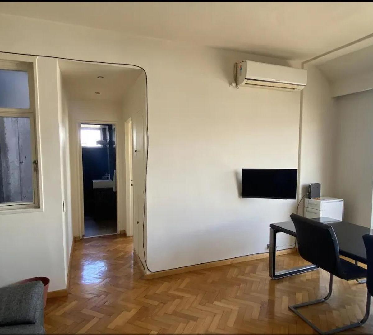 Departamento de 2 ambientes con 1 dormitorio en Monserrat
