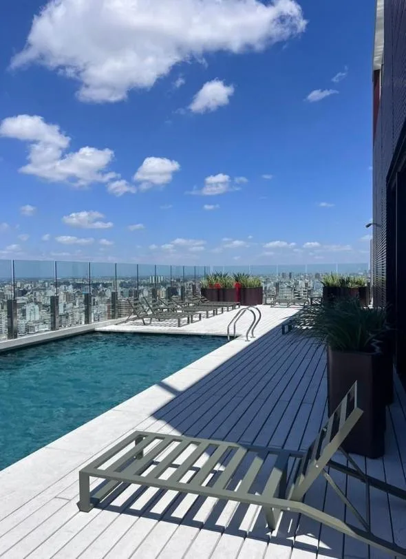 Apartamento de dois ambientes com varanda em Puerto Madero