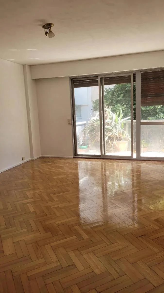 Apartamento com 4 dormitórios em Recoleta