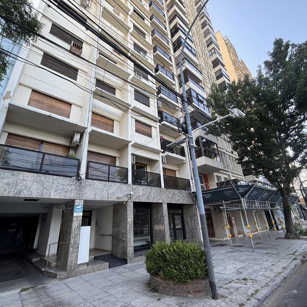 Apartamento de três ambientes com 2 dormitórios em Vicente López