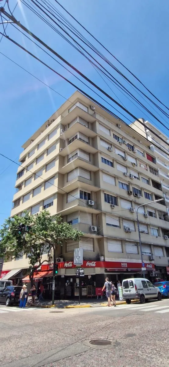 Three-room apartment in Lomas de Zamora