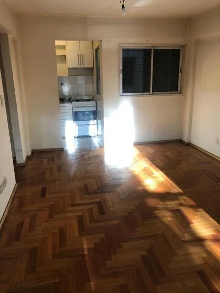 Departamento de 2 ambientes con cochera en Banfield Oeste