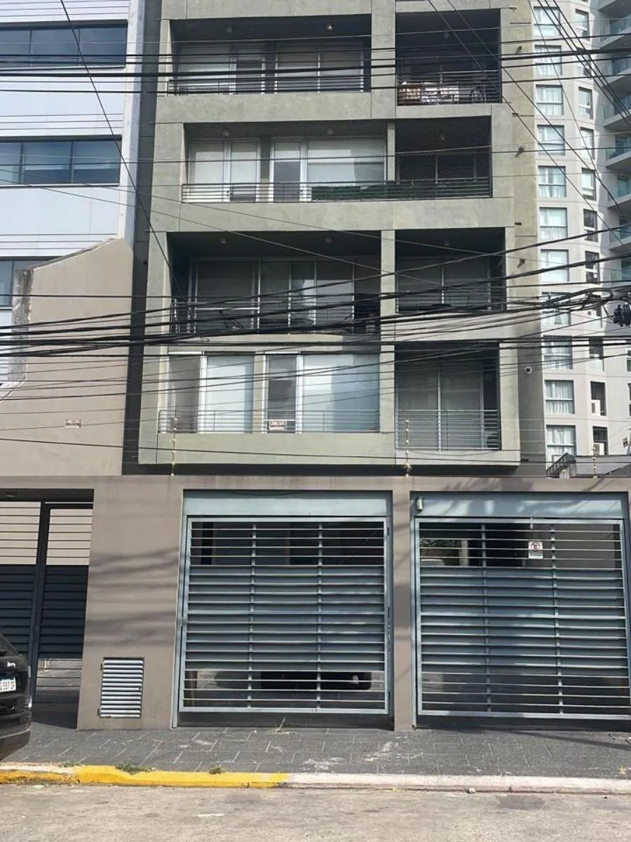 Departamento de 2 ambientes con balcón en Vicente López