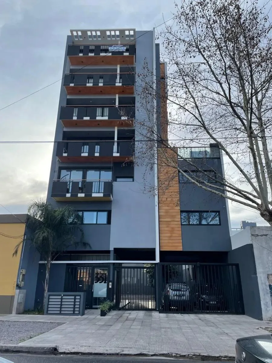 Квартира-студия для аренды в Quilmes (Репública del Líbano), 1-й этаж, окна во двор