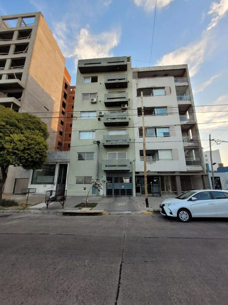 Cantisano Propiedades Alquila Monoambiente en La Plata! Av25 E/34 y 35!