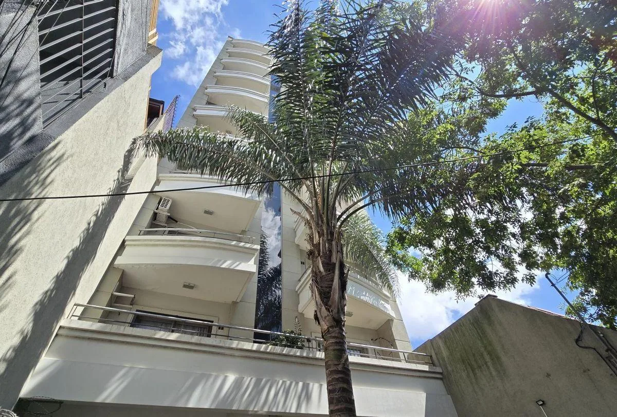 Apartamento de dois ambientes de 42 m² em Lanús com vaga de garagem fixa