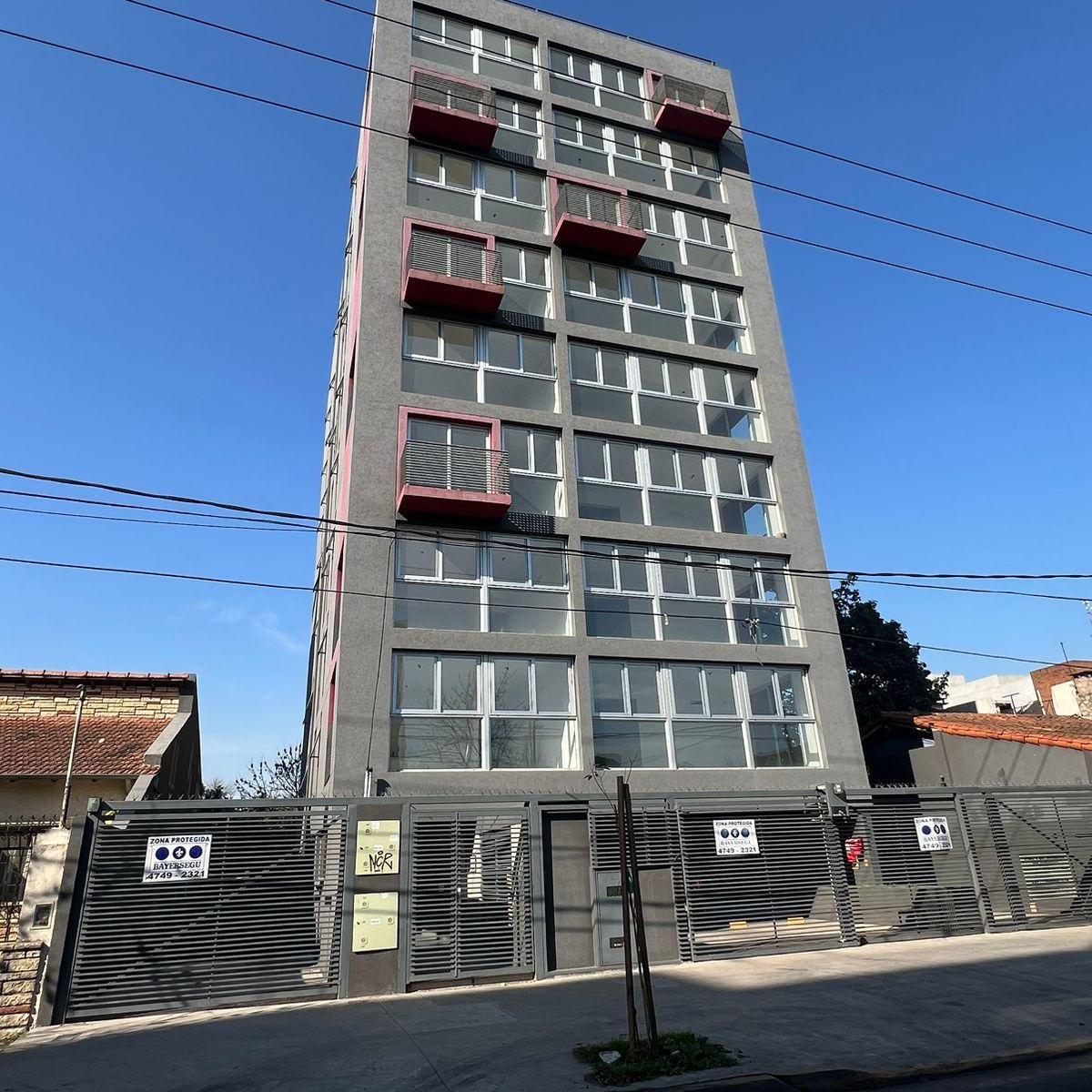 Apartamento de dois ambientes para alugar em Ituzaingó