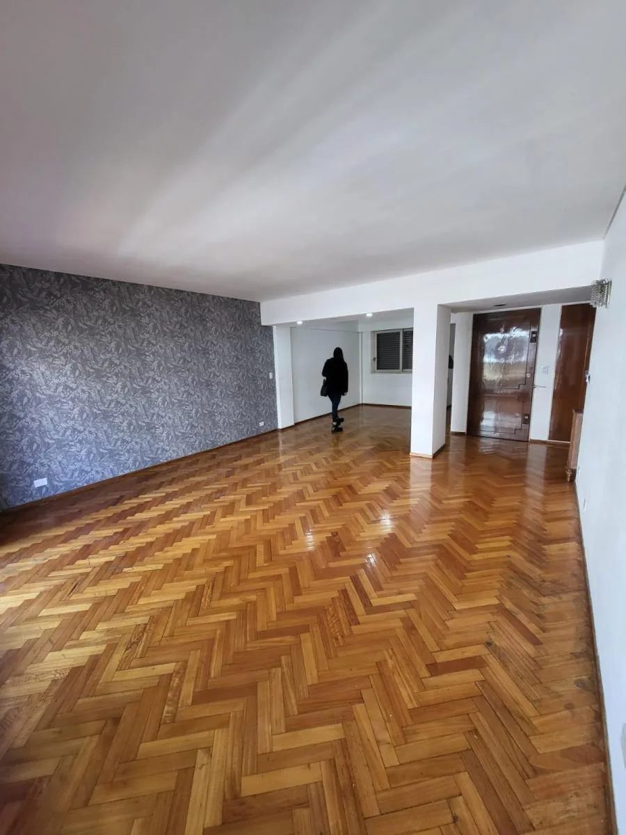 Apartamento de 4 dormitórios em Palermo