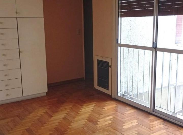 Apartamento de dois ambientes para locação em Villa Real