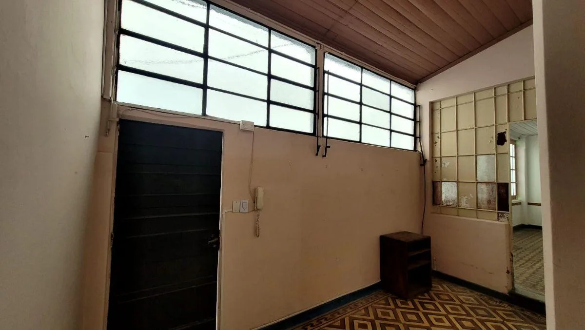 PH 3 Ambientes con Patio Uso Comercial