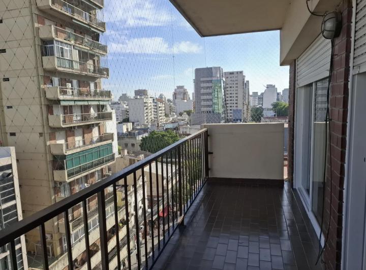 Departamento de 3 ambientes con cochera en Villa Urquiza