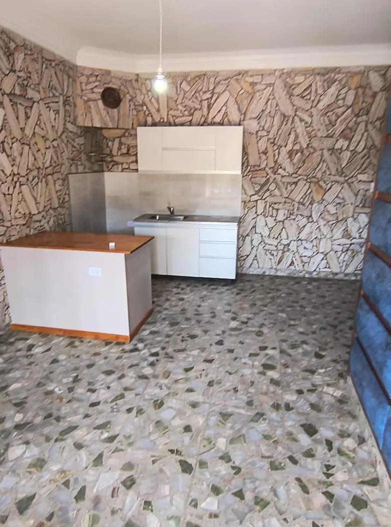 Departamento de 2 dormitorios con cochera en Morón