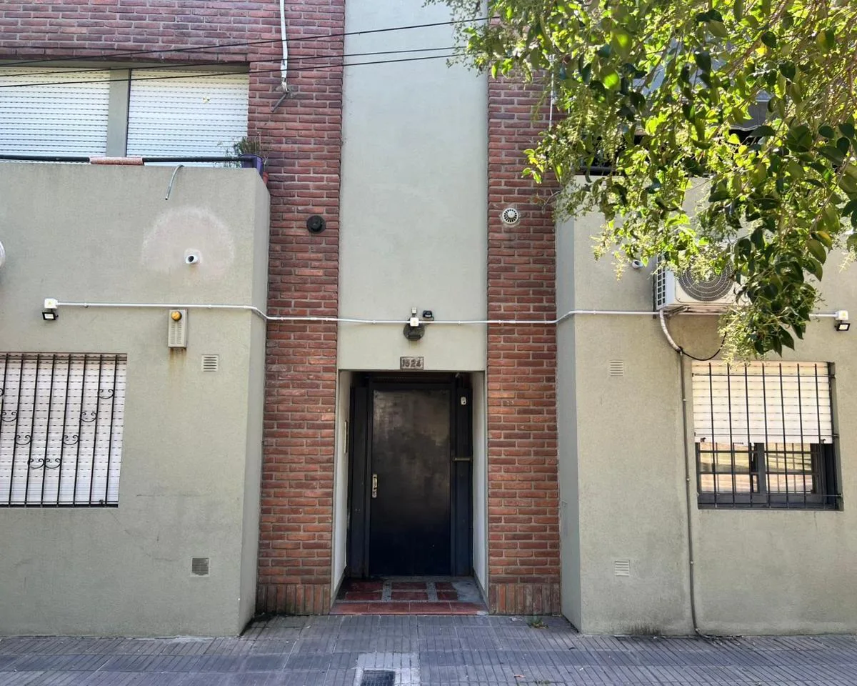 Duplex com 2 dormitórios para alugar em La Plata