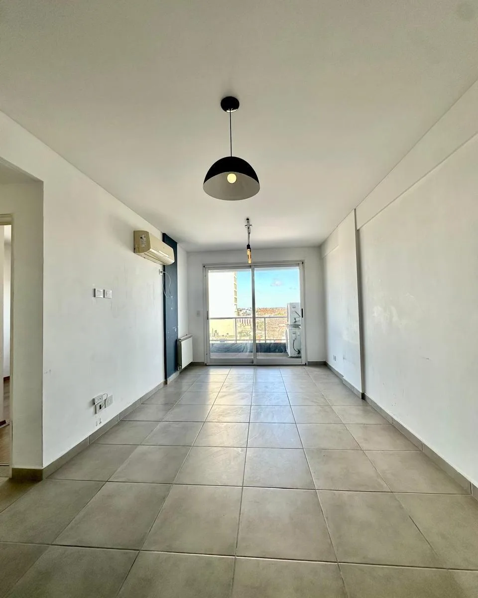 Two-room apartment for rent in Lomas de Zamora