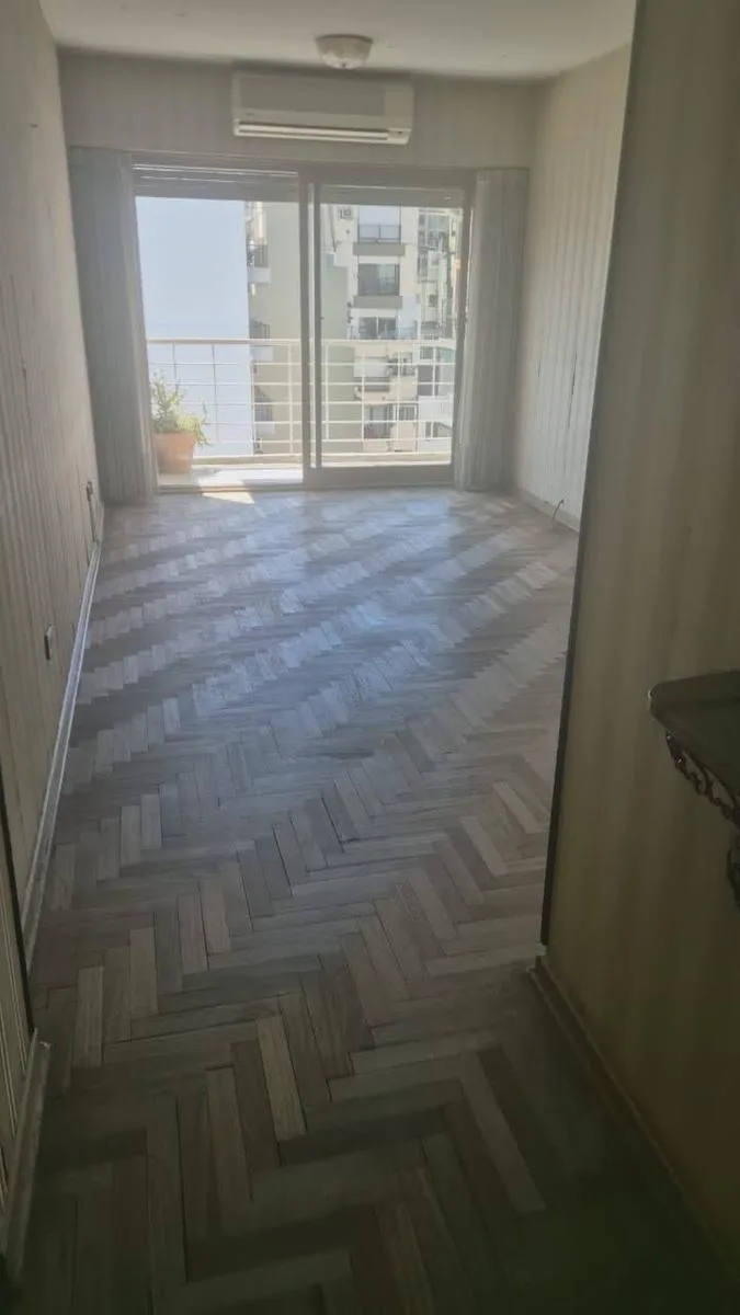 Departamento de 4 ambientes con balcón en Almagro