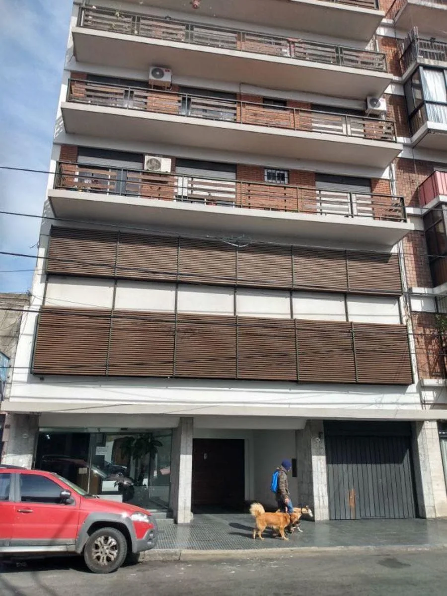 Refurbished one-bedroom apartment in Avellaneda