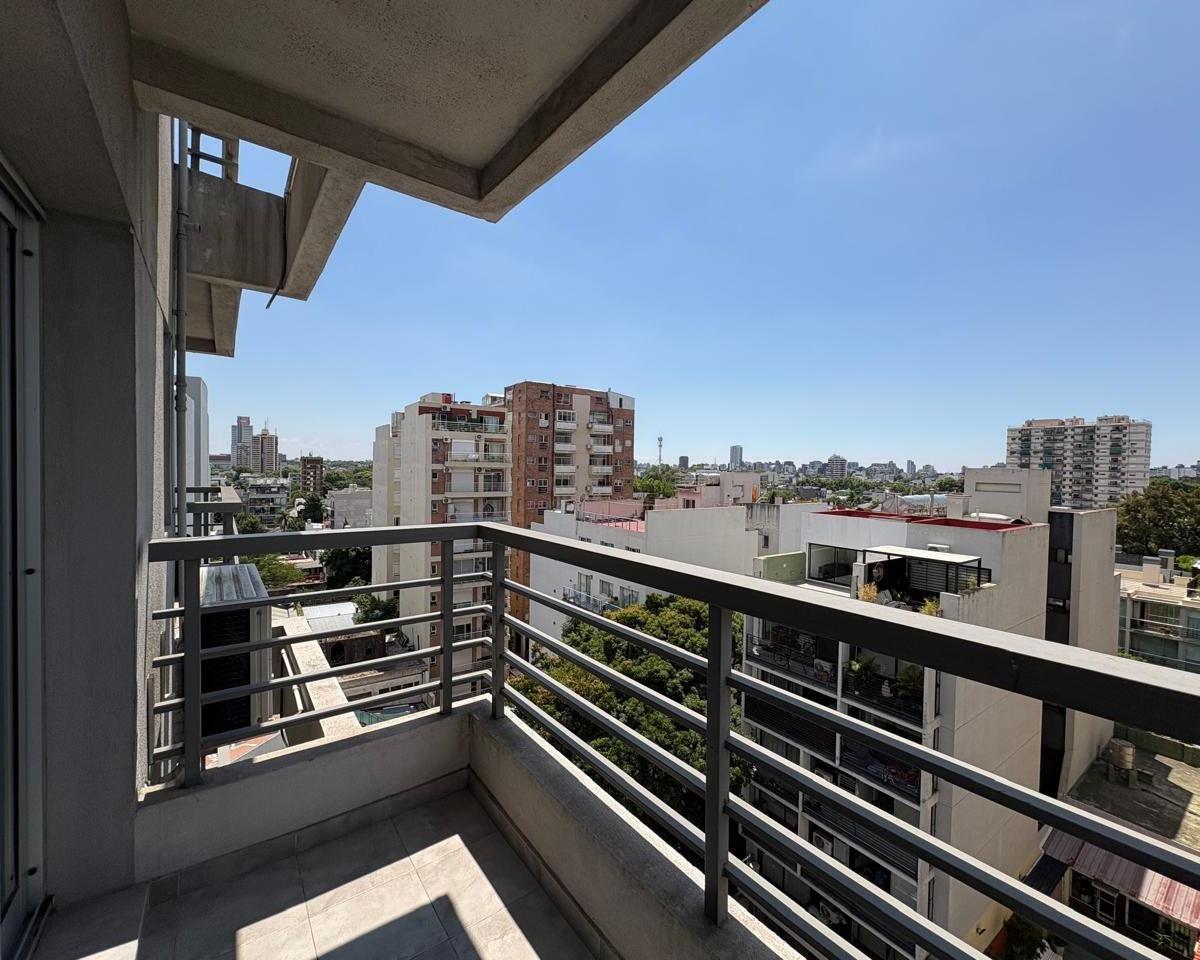 Квартира-студия с балконом в Coghlan