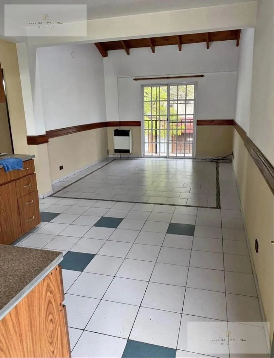 Two-bedroom apartment with balcony and terrace in Quilmes Oeste
