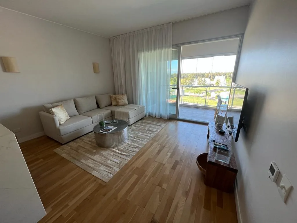 Furnished two-room apartment in Yoo Nordelta, Tigre