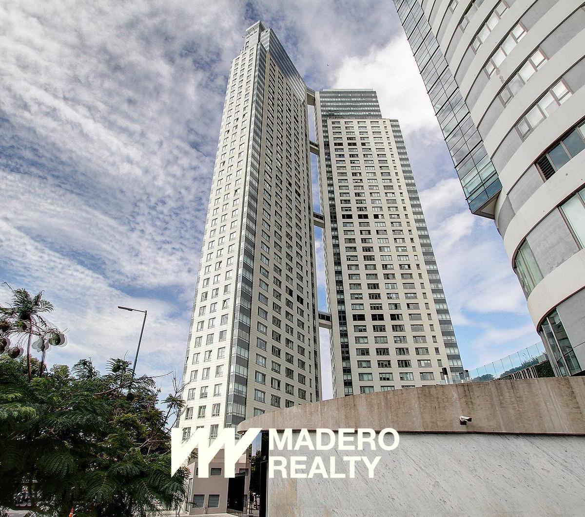 Four-bedroom apartment in Puerto Madero