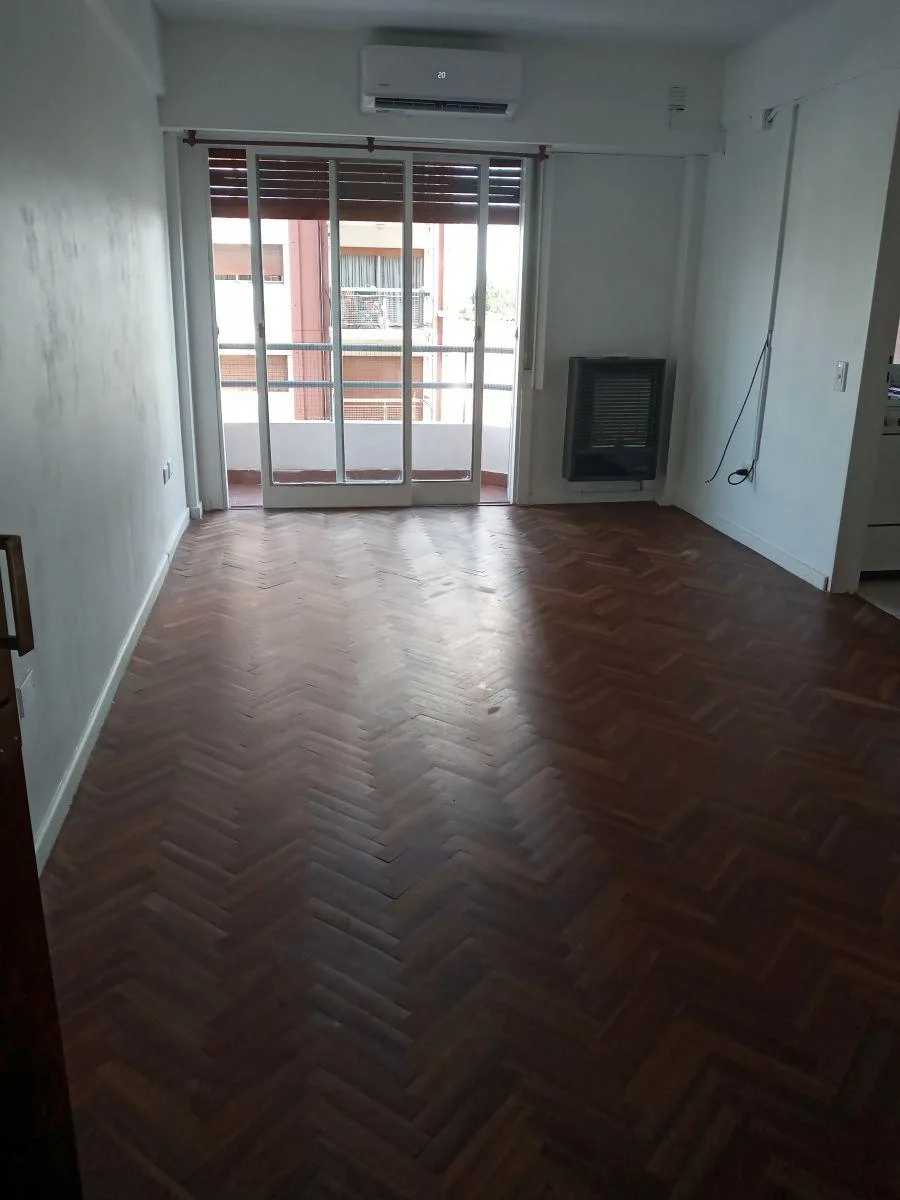 Two-room apartment in Lomas de Zamora
