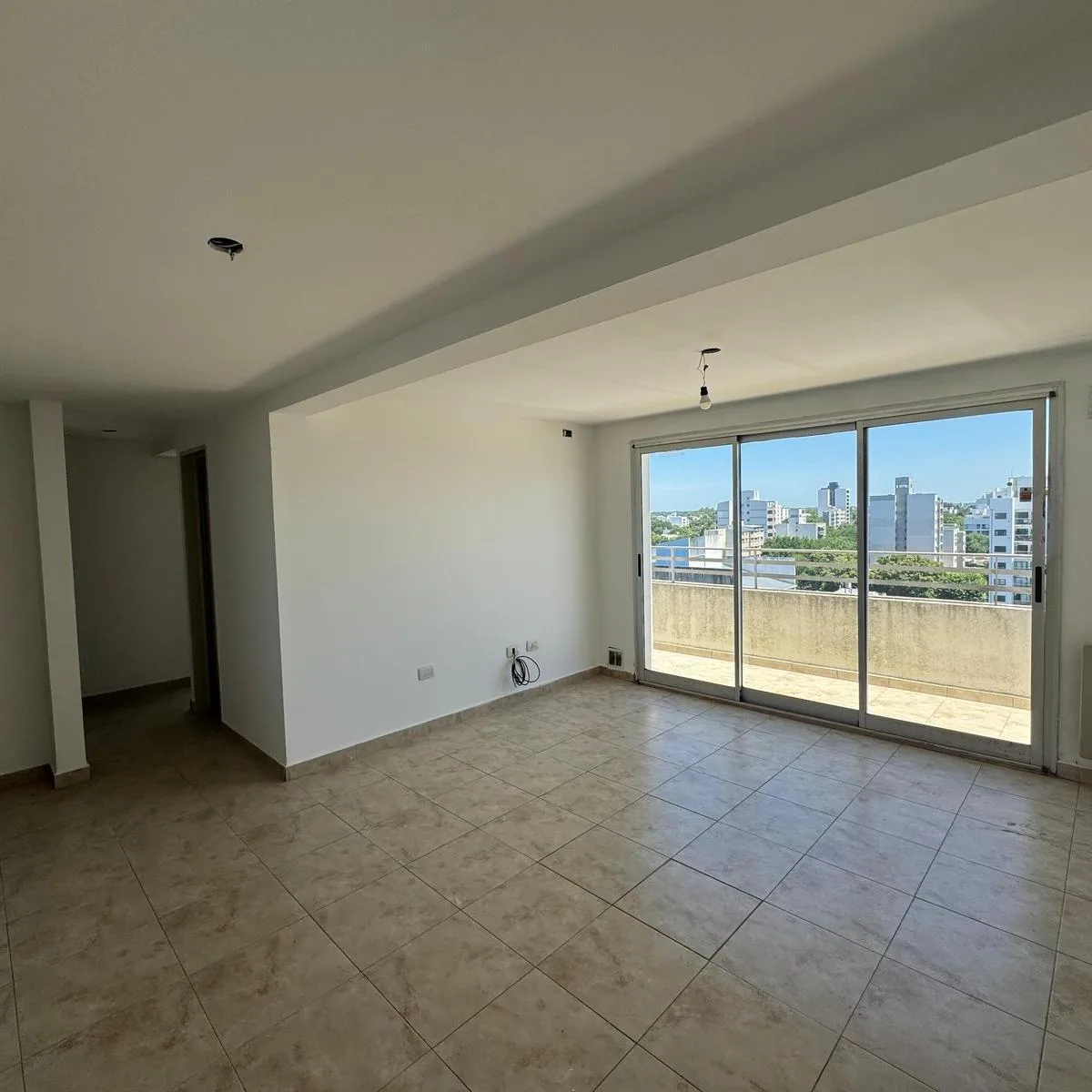 Apartamento de 2 dormitórios para alugar em La Plata