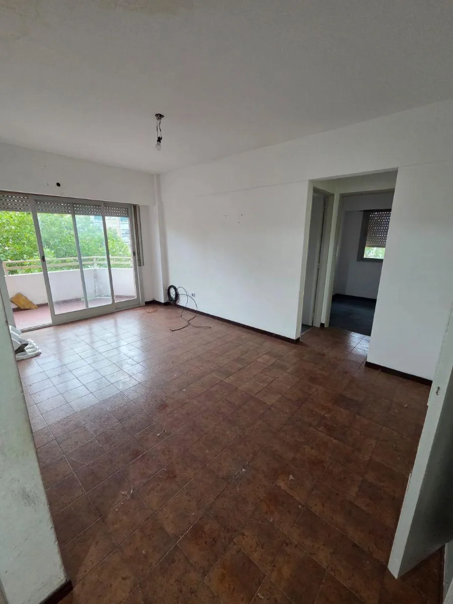 Two-bedroom apartment in La Matanza near Estación Ramos Mejía