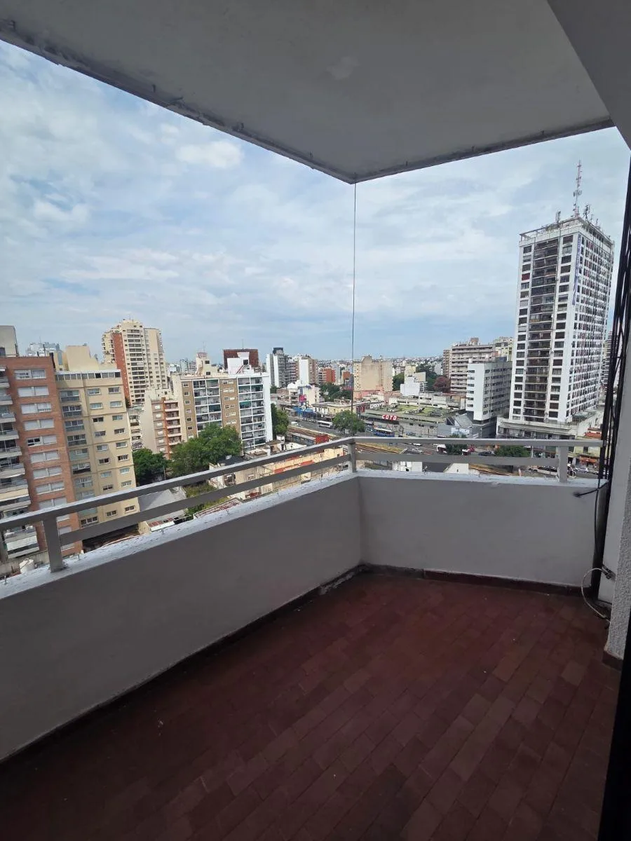 Two-bedroom apartment in La Matanza near Estación Ramos Mejía