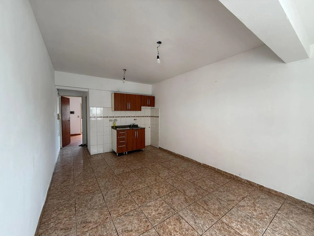 Two-room apartment in La Matanza for rent