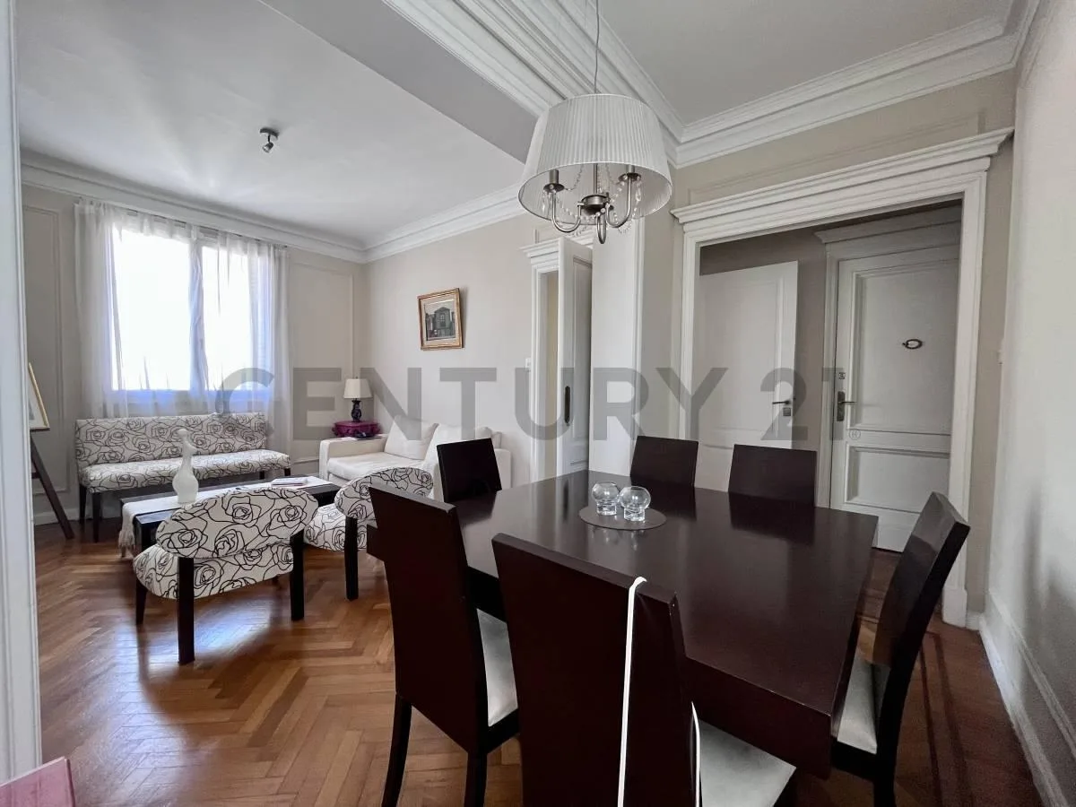 Furnished two-bedroom apartment in Retiro